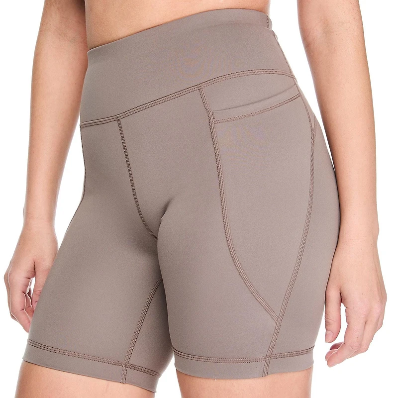 Athletic Works Women's Bike Short 7"