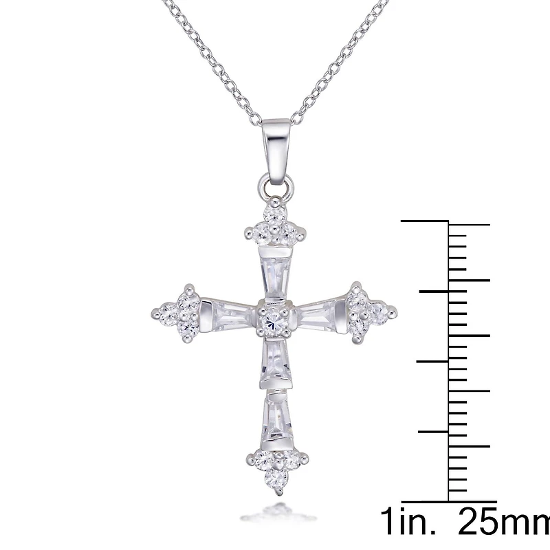 Quintessential Collier croix en argent sterling CZ