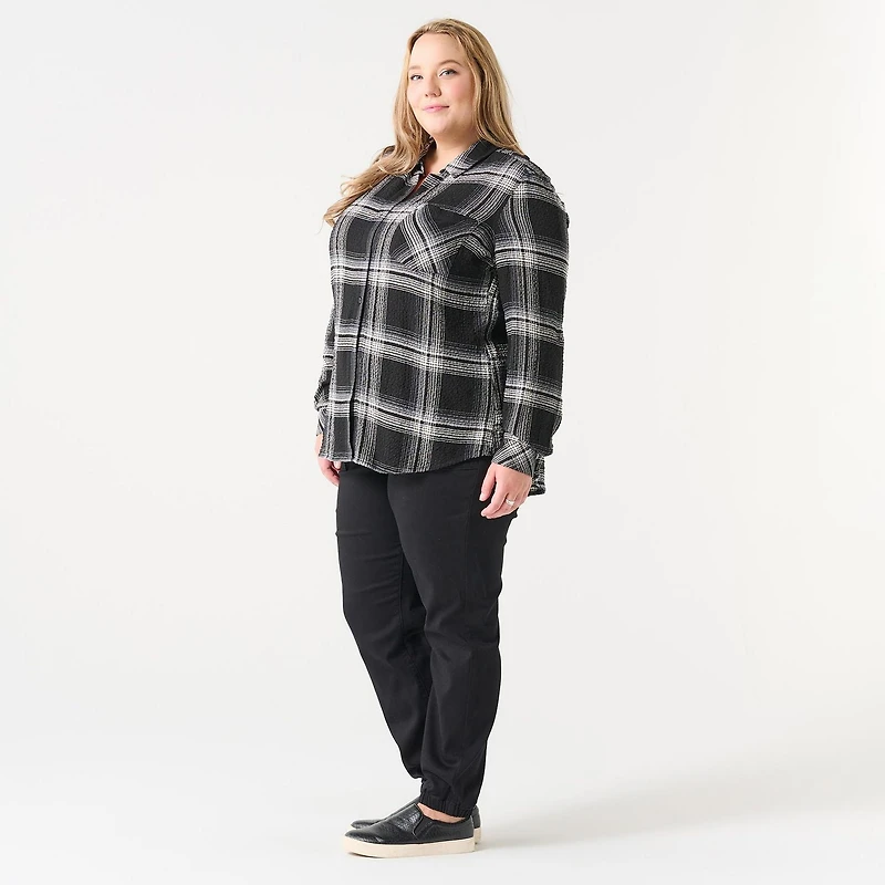 BUTTON FRONT PLAID SHIRT