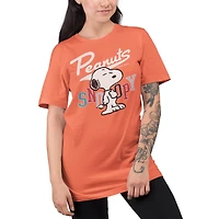 Peanuts Tee shirt femme. Ce t-shirt à manches courtes et col rond pour femme peut facilement être porté avec votre jean ou votre bas préféré et