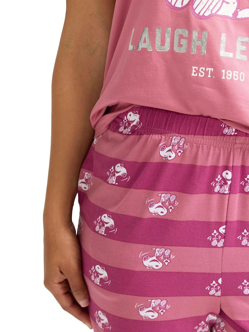Peanuts Ladies V-Neck & Short Pajama Set