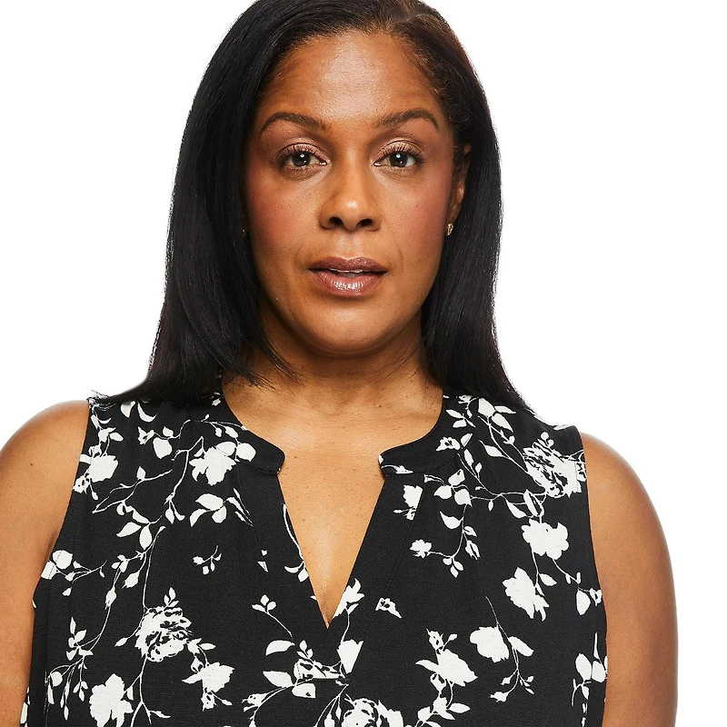 Iyla Women's Plus Crinkle Top