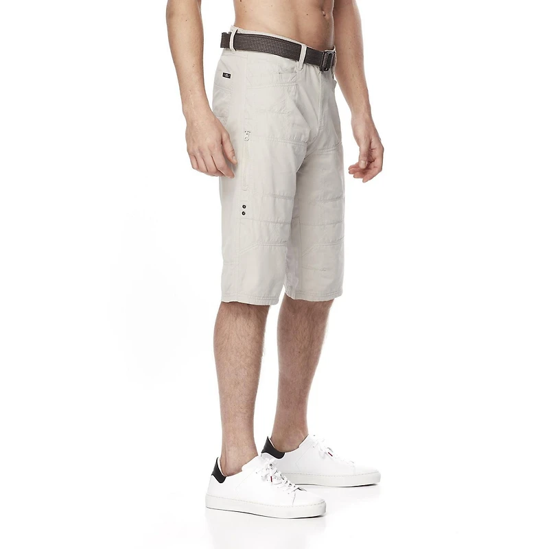 Dark Black Men's Solid Cargo Shorts With Two-Toned Belt