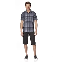 Dark Black Men's Solid Cargo Shorts With Two-Toned Belt