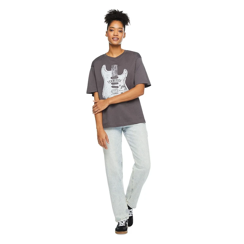 No Boundaries Women's Oversized Tee, Sizes XS-XXL