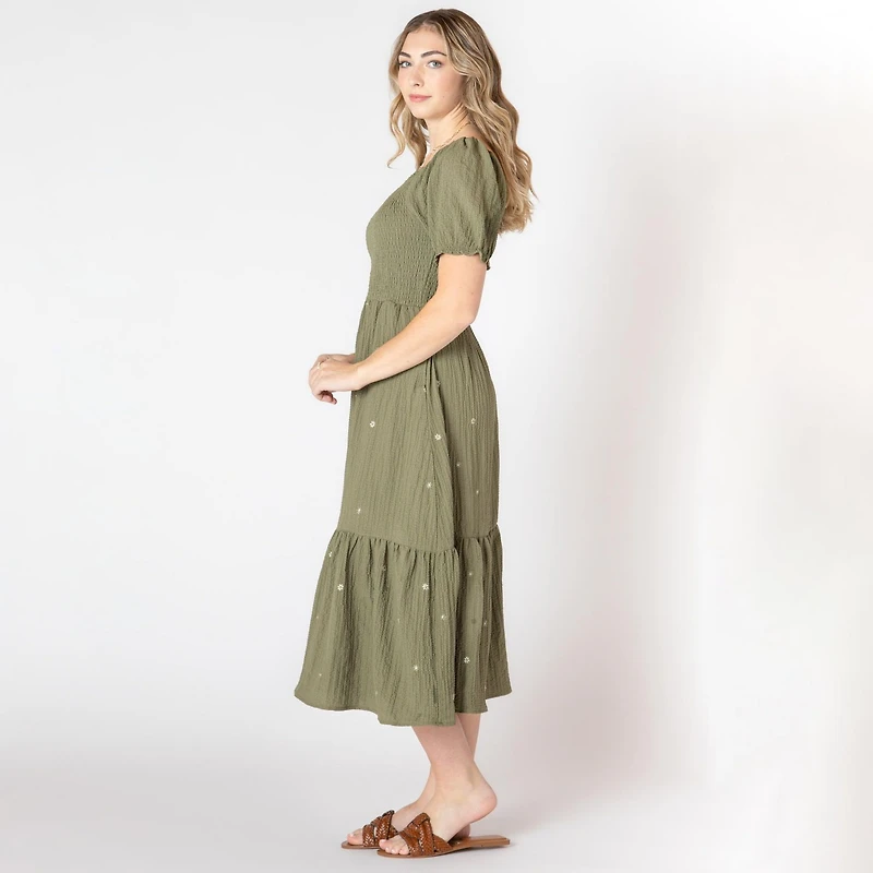 Devoted short puffed sleeve calf length tiered dress, Calf length tiered dress