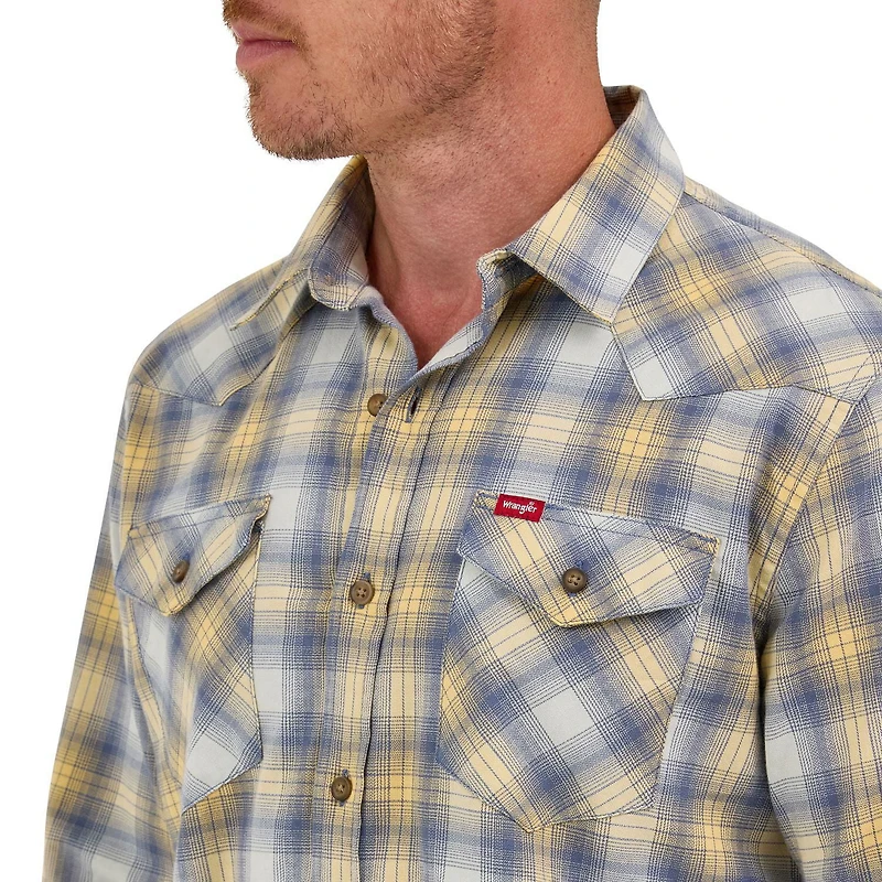 Wrangler Men's Long Sleeve Plaid Shirt