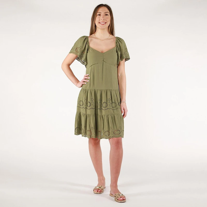 DV Mini robe à manches courtes en dentelle sweetheart