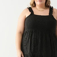 DV Robe longue à corsage smocké en dentelle et œillets