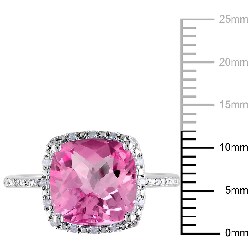 Bague cocktail de forme auréole Tangelo avec saphir rosé synthétique 5,75 CT PBT et accents de diamants, en argent sterling
