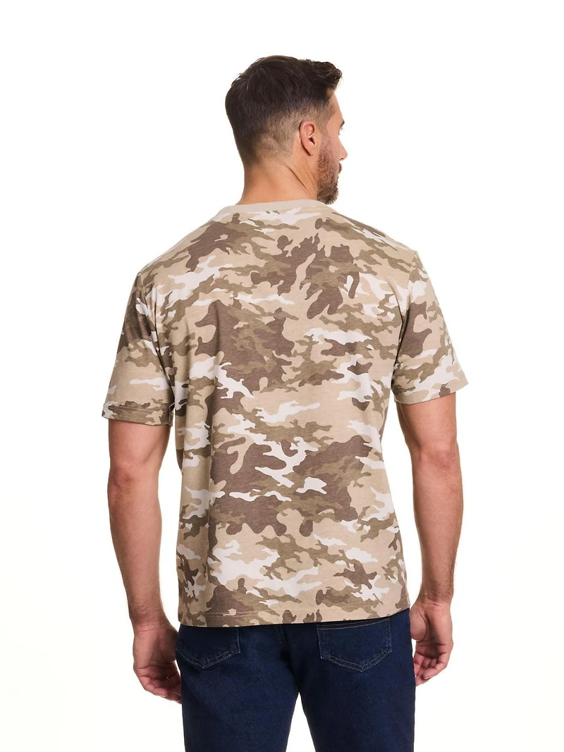 John Deere Men’s Camo Printed Logo Graphic Short Sleeve Tee