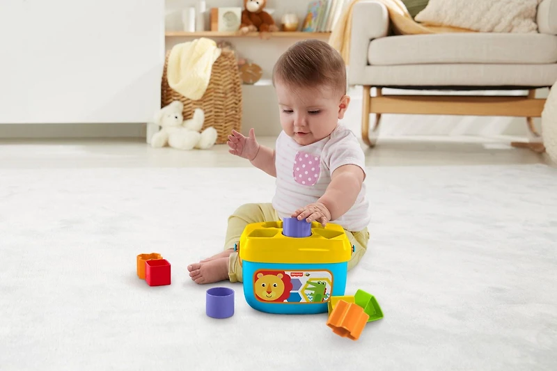 Fisher-Price Baby’s First Blocks Shape-Sorting Toy, Set of 10, for Infants 6+ Months, Ages 6M+