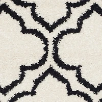 Safavieh Amherst Wilson Geometric Area Rug