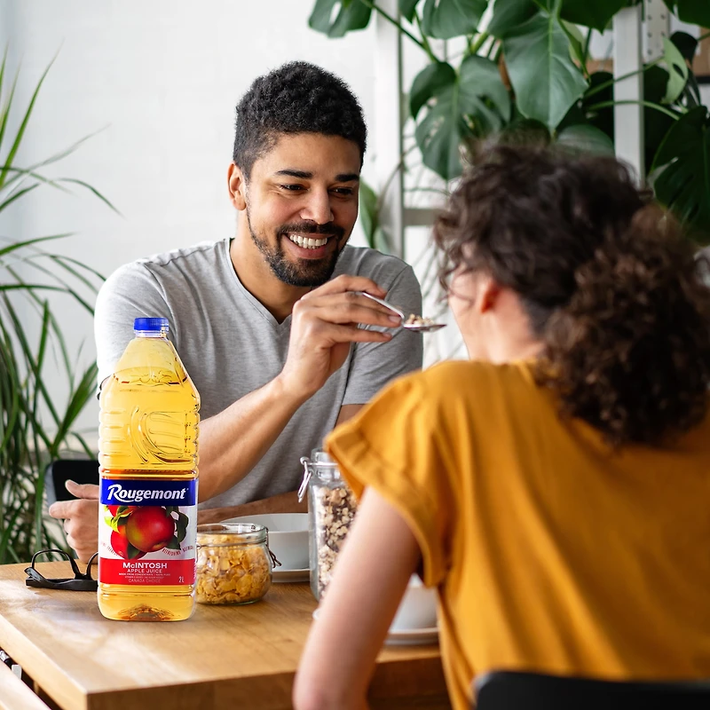 Rougemont 100% Pure McIntosh Apple Juice, 2 L