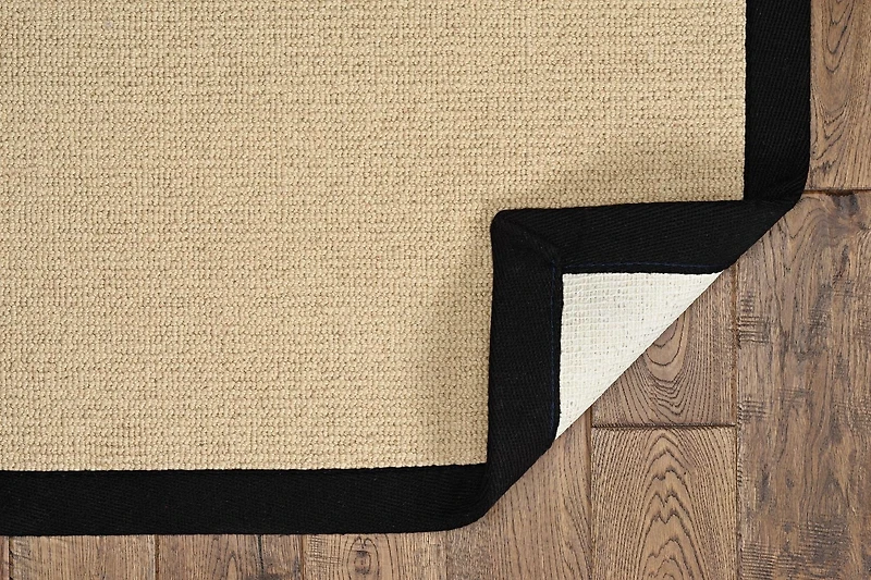 Tapis d'appoint Athena naturel et noir de 4 pi x 6 pi
