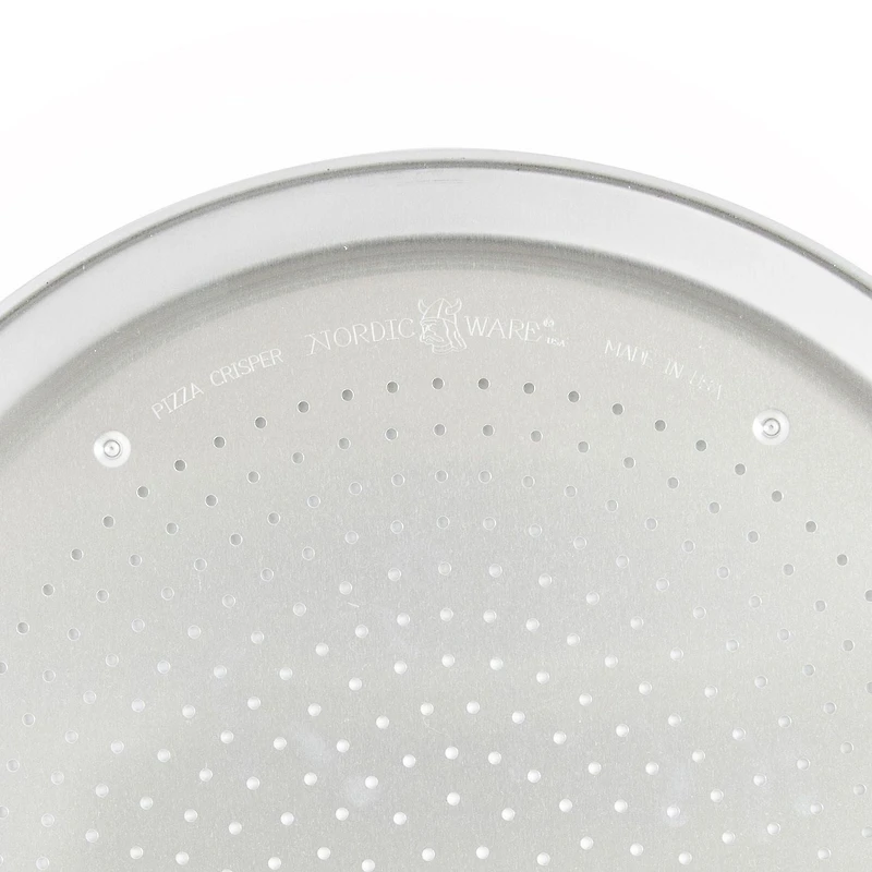 Nordic ware Pizza Crisper, Pizza Crisper