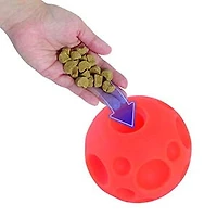 Jouet en forme de boule de taille moyenne Tricky Treat d'Omega Paw