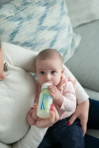 Dr. Brown's Natural Flow Level 1 Narrow Baby Bottle Silicone Nipple, Slow Flow, 0m+, 100% Silicone Bottle Nipple