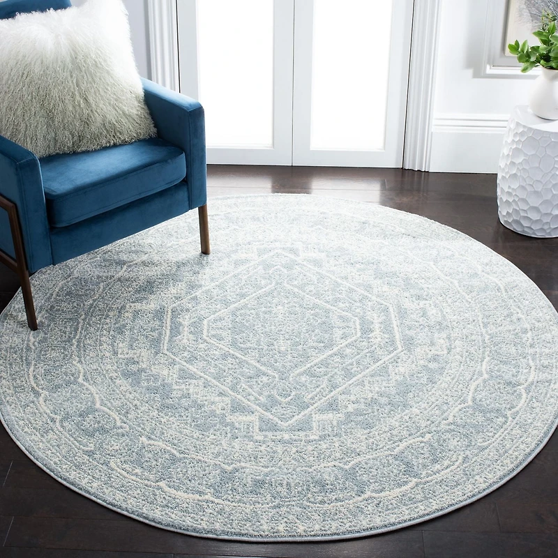 SAFAVIEH Adirondack Xavier Traditional Area Rug