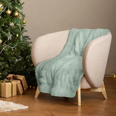 Faux Fur Throw Light Green