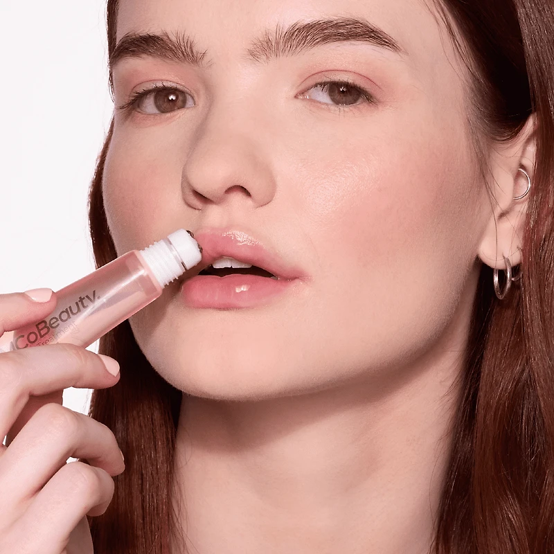 Mco Beauty Glow & Treat 2-in-1 Lip Treatment - Peach