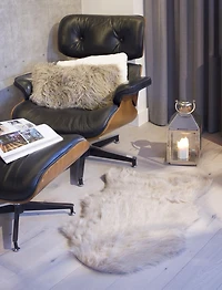 H-Luxe 2'X3' Gordon Faux Sheepskin Rug