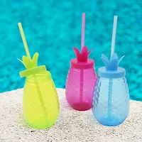Gobelet en plastique rose ananas Mainstays avec paille, verre, 1 pièce