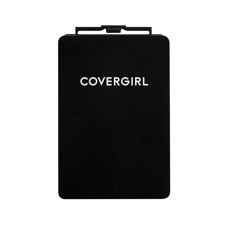 COVERGIRL Fond de teint liquide 3-en-1 Outlast Extreme Wear, sans huile ni parfum, hypoallergénique, texture légère, fini mat, 100% Sans Cruauté Couvrance légère à complète