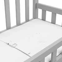 Graco Changing Table with Bonus Water-Resistant Change Pad