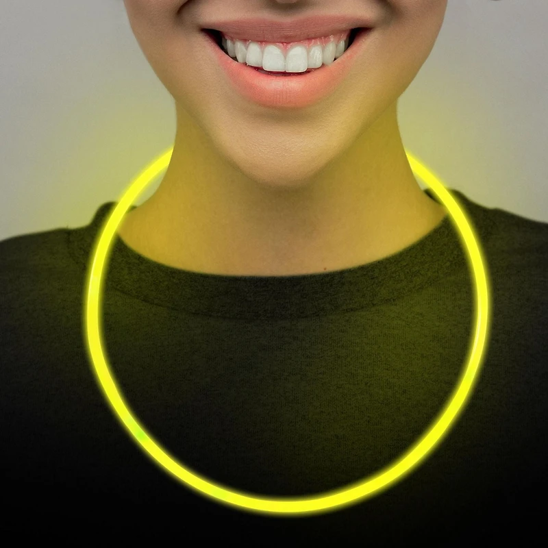 COLLIER LUMINEUX