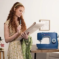 Machine à Coudre SINGER® M3330 Making the Cut™ 97 applications de points