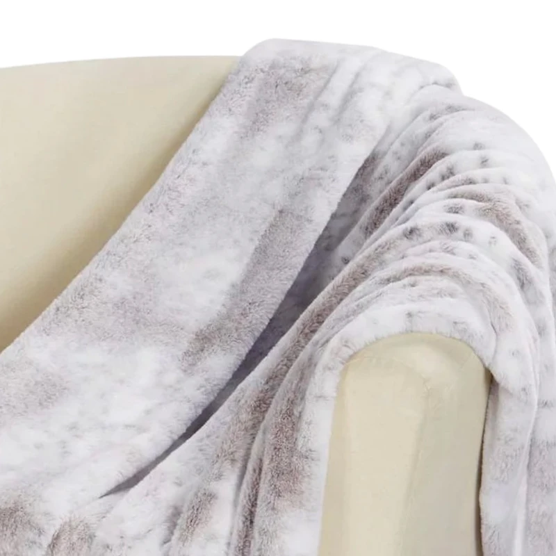 Hometrends Reversible Faux Fur Throw Blanket, Super stylish & warm