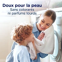 Downy Rinse & Refresh Free & Gentle Laundry Odour Remover and Fabric Softener, Fragrance Free, No Dyes or Heavy Perfumes, 1.43 L
