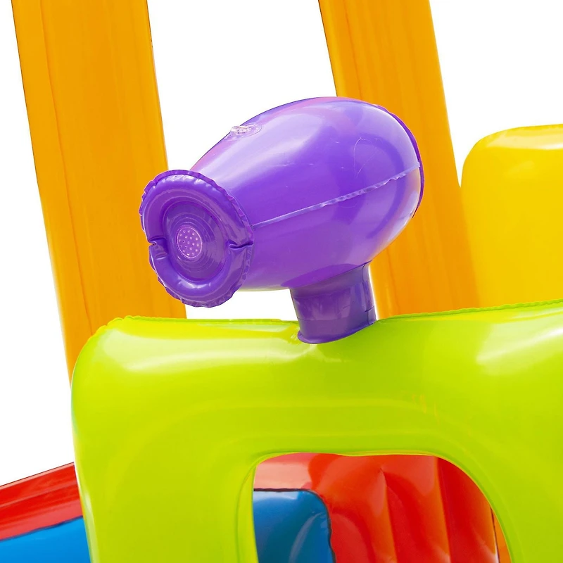 Banzai Jr. – Aire de jeux d’eau gonflable géante pour enfants avec arrosage