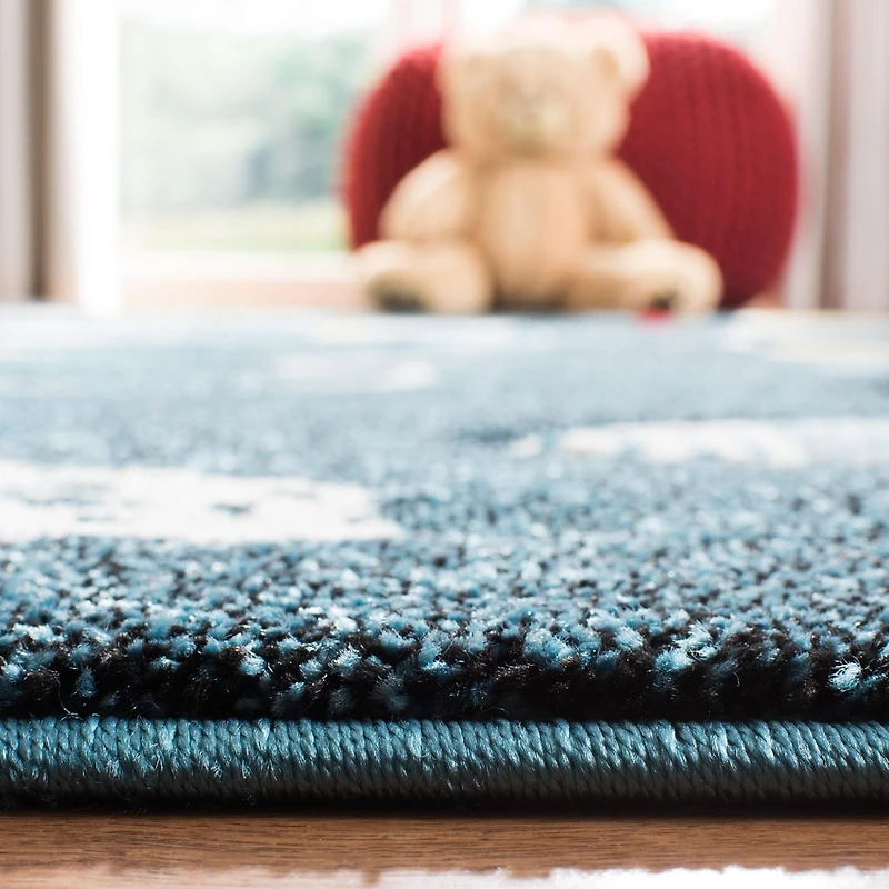 SAFAVIEH Carousel Kids Caroline Airplanes Area Rug