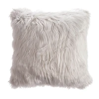 Coussin en fausse fourrure