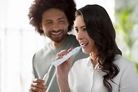 Brosse à dents électrique Philips Sonicare 4100, brosse à dents électrique rechargeable avec capteur de pression, blanc, HX3681/23 Brosse à dents électrique Philips Sonicare 4100