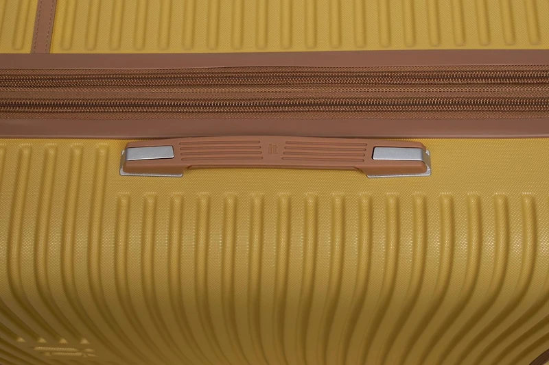 it luggage Replicating 31" Hardside Expandable Checked Spinner Luggage