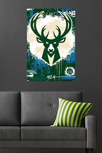 NBA Milwaukee Bucks - Maximalist Logo 23 Wall Poster, 22.375" x 34"