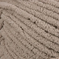 Bernat® Baby Blanket™ Yarn, Polyester #6 Super Bulky, 10.5oz/300g, 220 Yards, Soft