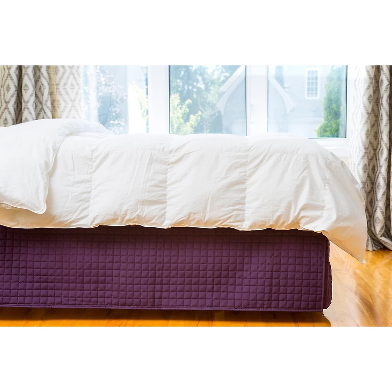 Gouchee Home Grid Quilted Bedskirt