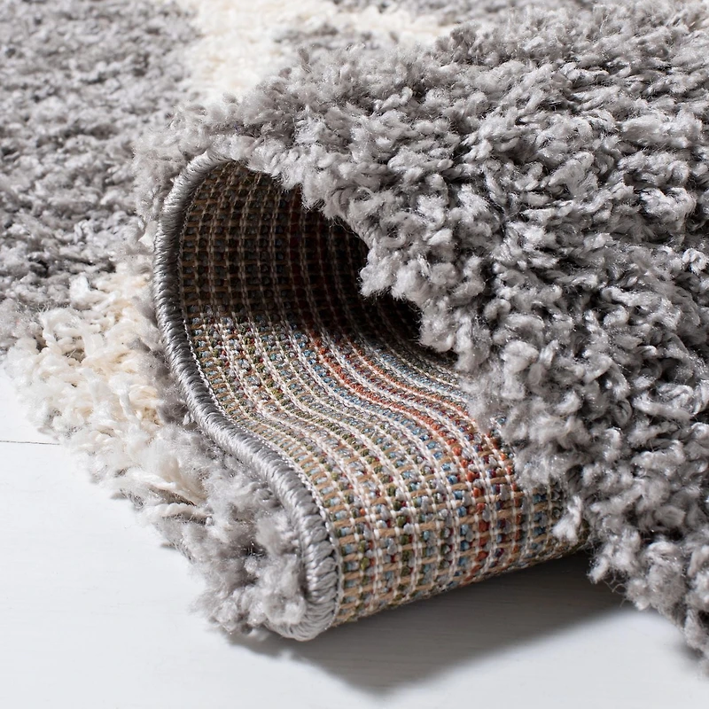 Safavieh Venus Quincy Geometric Trellis Shag Area Rug