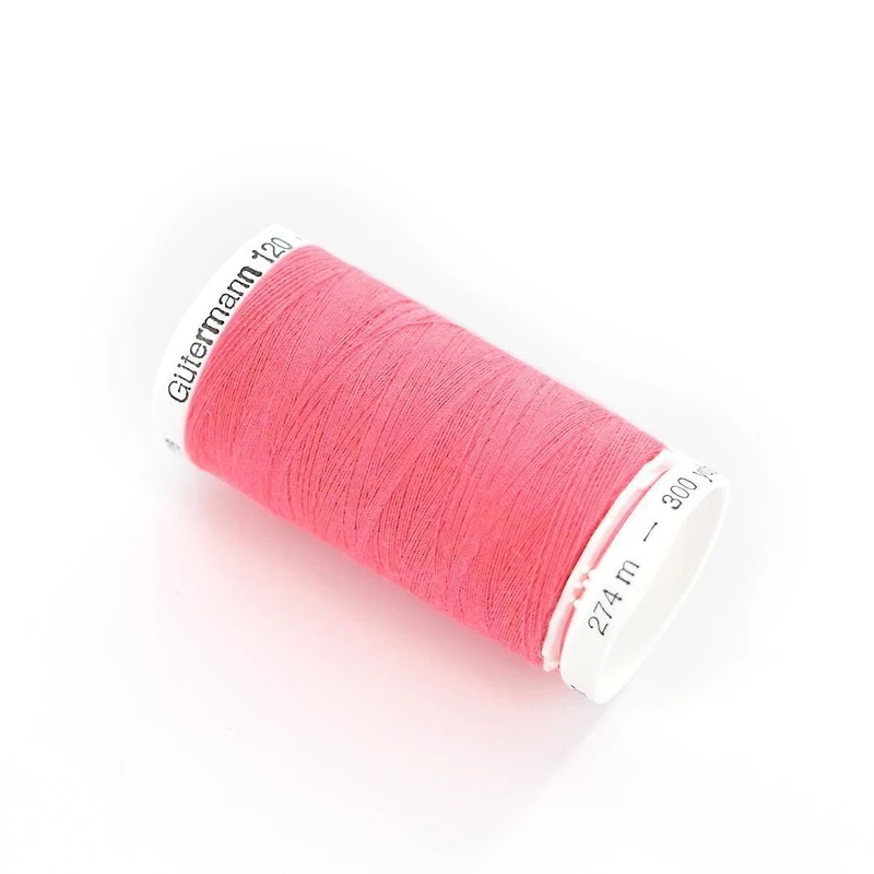Fil tout usage Gutermann 120 à 100 % polyester 274 m/300 vgs