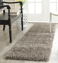 Safavieh Milan Harlow Solid Shag Area Rug