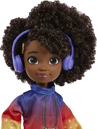 Poupée Karma Vedette de la chanson ​Karma’s World de 22,10 cm (8,7 po), chante 2 chansons, comprend des accessoires musicaux comme 1 micro, 1 casque d’écoute et 1 disque
