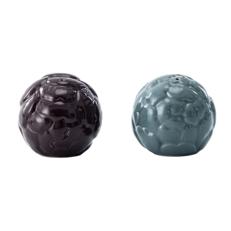 Hometrends Figural Ceramic Salt & Pepper Shaker, 2 pack