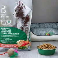 Pure Balance Pro+ Chat d’Intérieur Soin du Poids et Boules de Poils Recette Saumon et Riz Brun Nourriture sèche pour chat