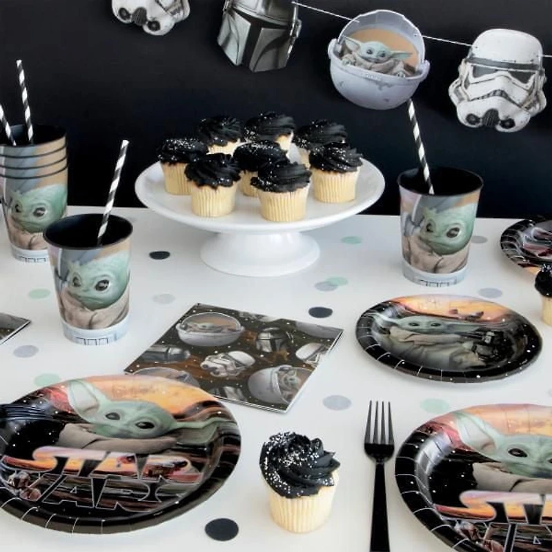 Mandalorian The Child Assiettes plates rondes 22,9 cm, 8 carats Les assiettes jetables mesurent 9"