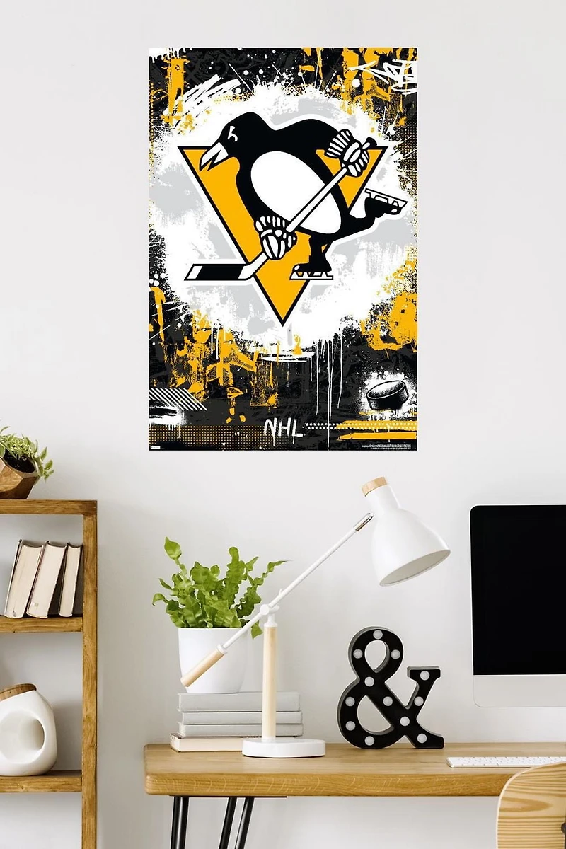 NHL Pittsburgh Penguins - Maximalist Logo 23 Wall Poster, 22.375" x 34"