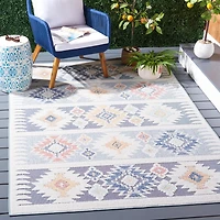 SAFAVIEH Sarasota Giovanni Aztec Indoor/Outdoor Area Rug